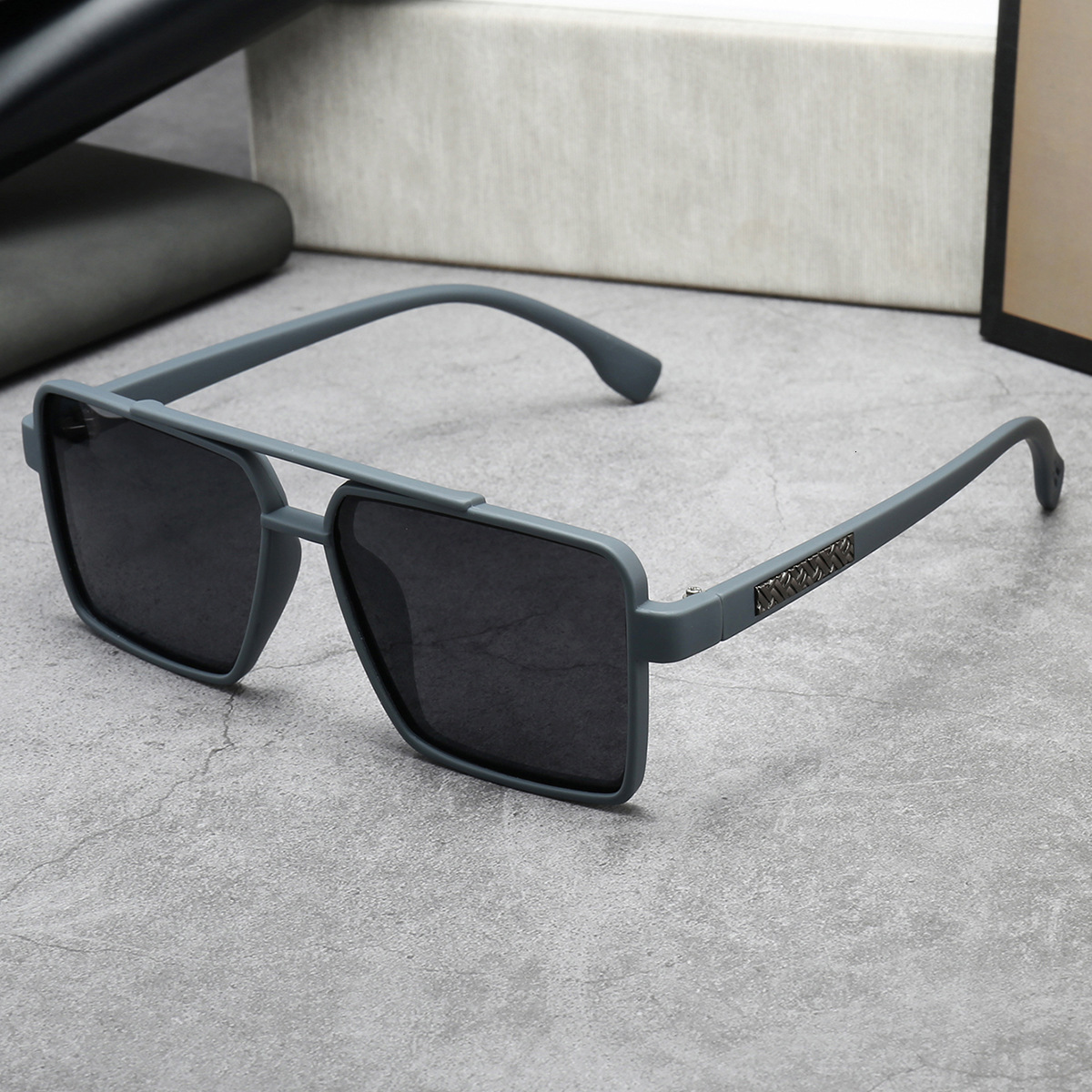 Polarized Sunglasses UV400 Protection Premium Designer For Men Women Lightweight Outdoor Driving Sport Shades Gift With Case Visionice