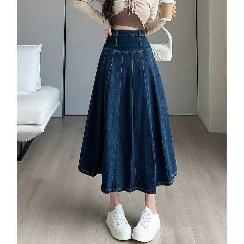 Minimalist Pleated Denim Skirts Spring Autumn High Waist Washing Ladies Straight Loose Folds Mini Skirts Lady Big Swing Skirt M260316