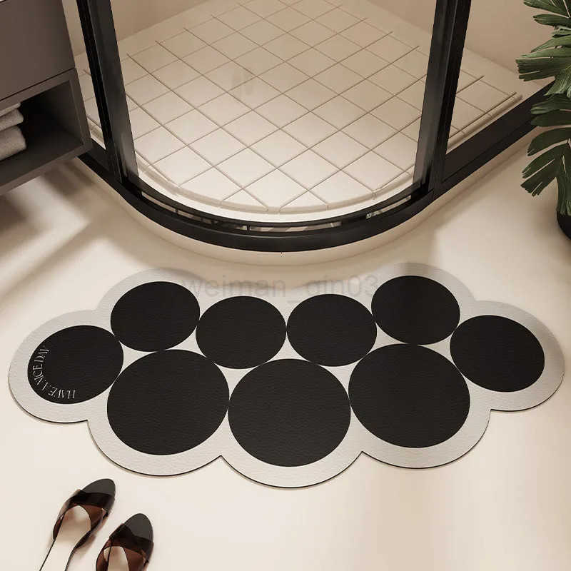 New Arc shaped Super Absorbent Bathroom Mat Non-Slip Diatom Mud Toilet Pad Quick-Drying Floor Mat Bath Mat H260316