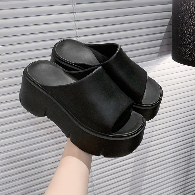 Chic Household Footwear Collection Trendy Plus High Rise Platform Sandal for Ladies