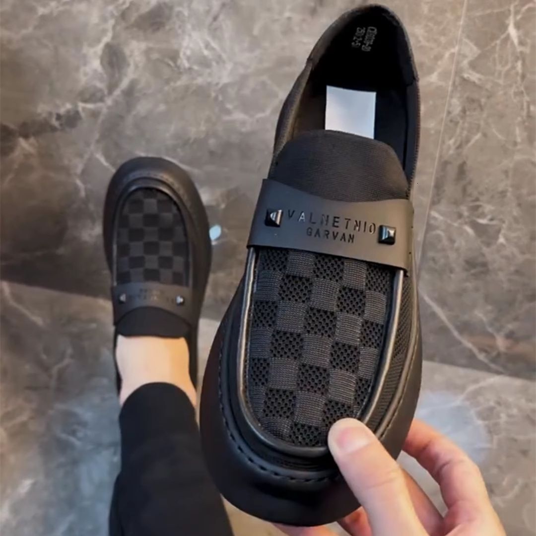 2026 Luxury Spring/summer New Sports Casual Sneakers Thick Sole Comfortable Odor-resistant Versatile Simple Slip-on Men's Shoes