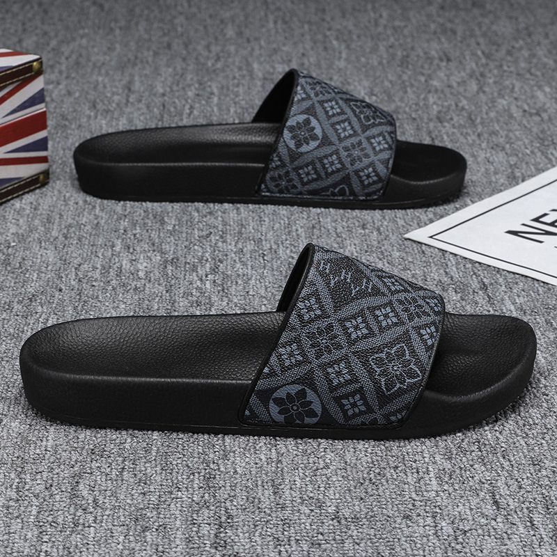 New design slippers 2026 European Style Men's Flip Flops , Premium Summer Beach Slides, Lightweight Outdoor Slippers Free Shipping