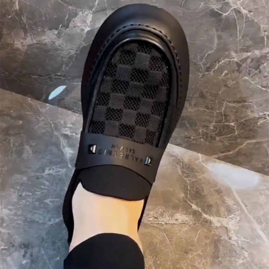2026 Luxury Spring/summer New Sports Casual Sneakers Thick Sole Comfortable Odor-resistant Versatile Simple Slip-on Men's Shoes