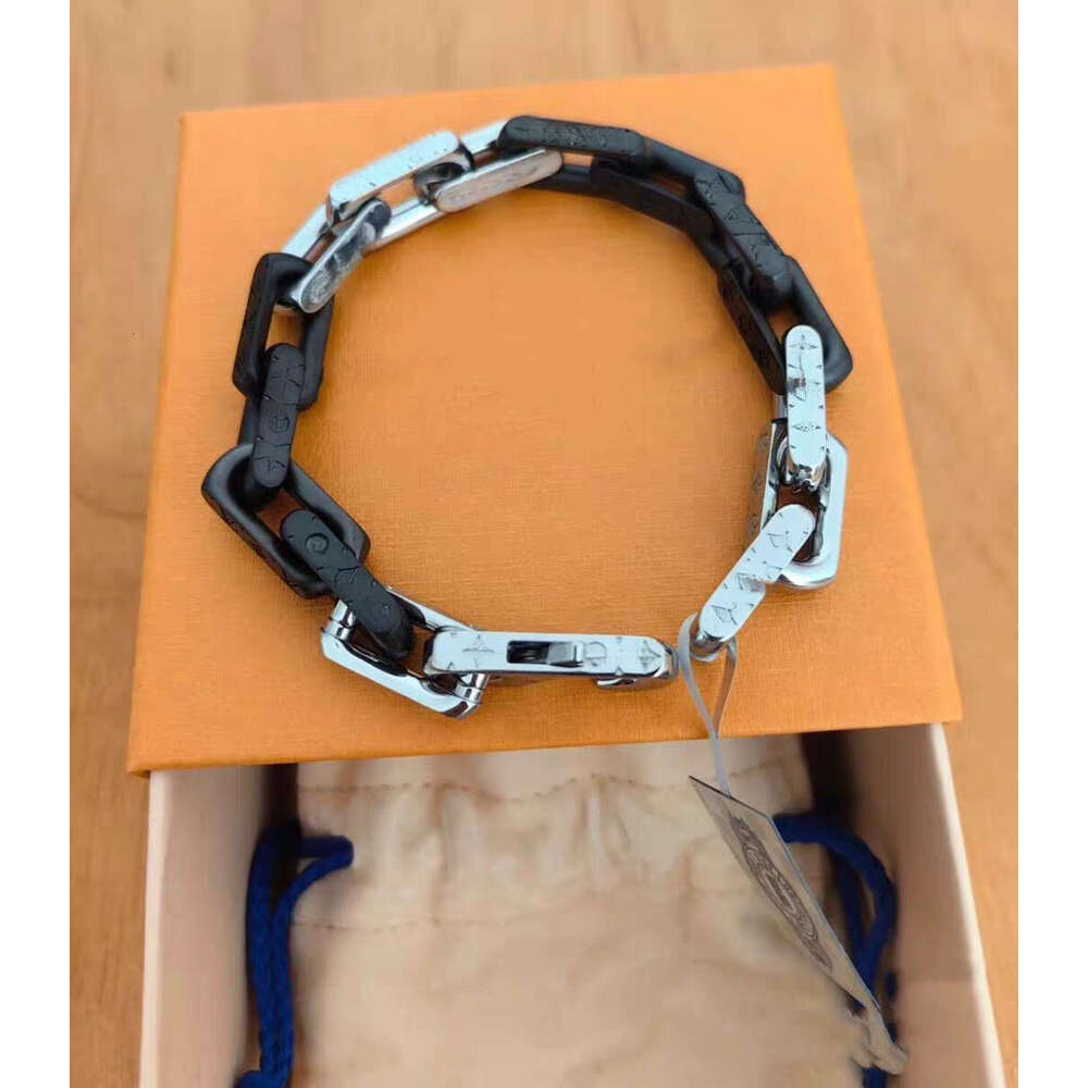 Trendy Bracelet Jewelry Luxury Designer Bracelet Classic Fashion Men's And Women's Charm Bracelet Unisex Bracelet Jewelry Women's Classic Chain Bamboo Bracelet