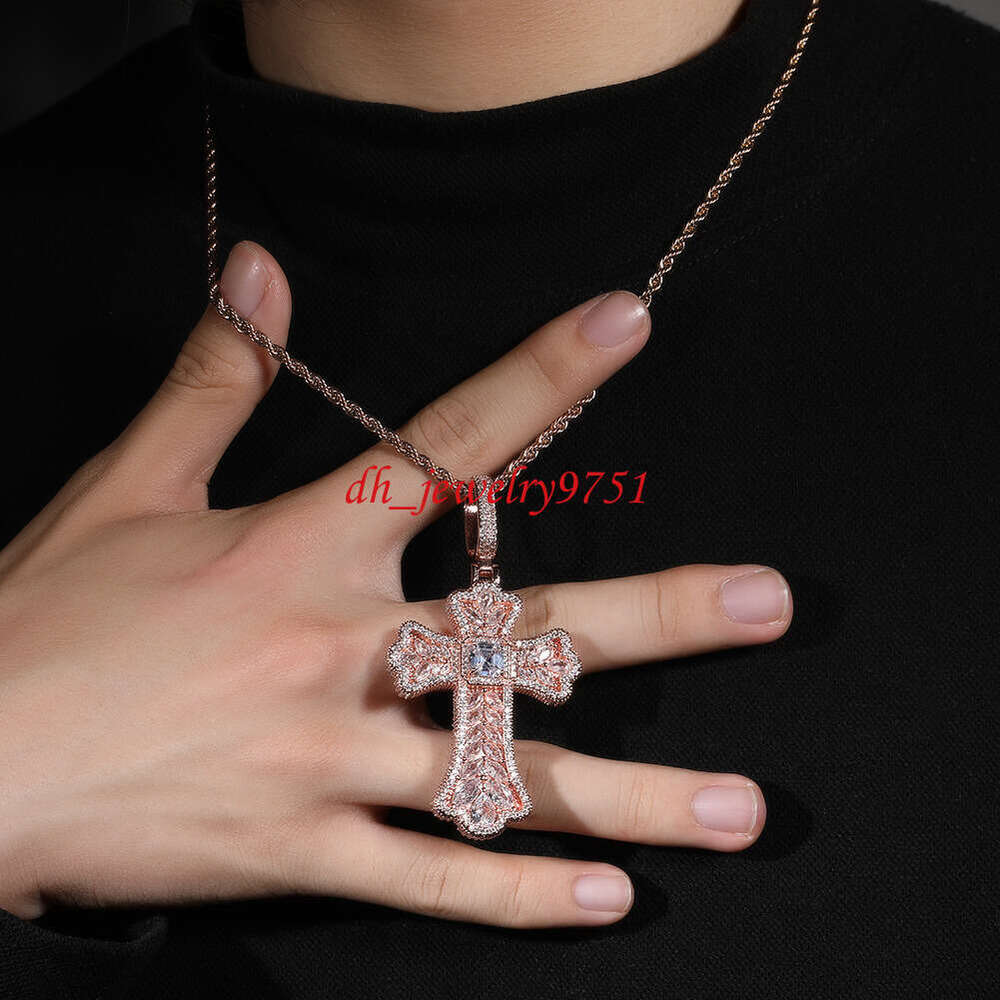 2026 Luxury Moissanite Hip Hop Jewelry S925 Sliver Diamond Ice Out Charm Cluster Fancy Cut Cross Pendant
