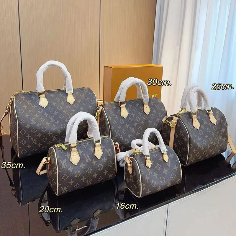 Top Designer bag Speedy 25 bags Luxury women's handbag Letter embossed shoulder bag Cowhide leather luxury bag Master level crossbody bag Classic makeup bag Purse bag