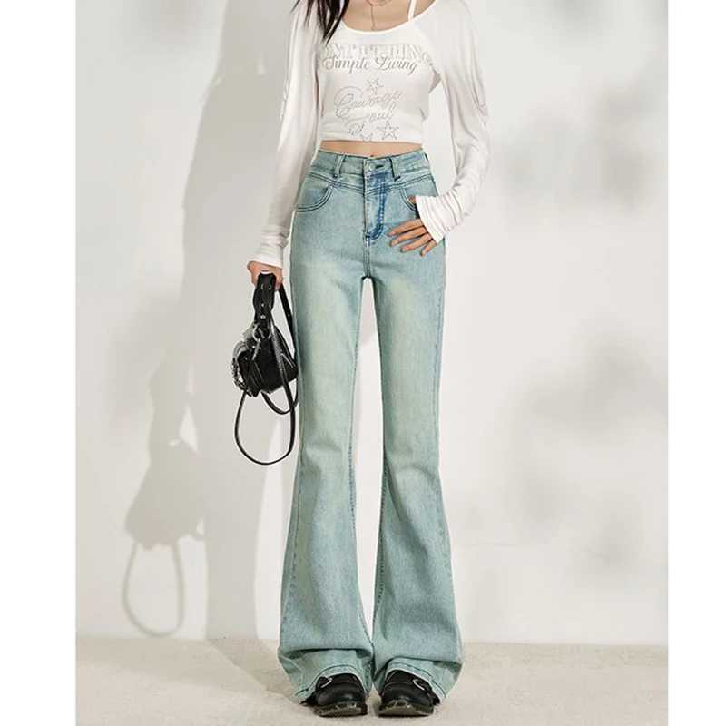 Woman Light Blue High Waist Flared Jeans Hot Sale Lady Slim Fit Thin Pants s Classic Straight Leg Denim Trousers M260317