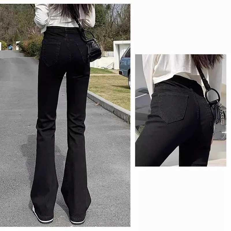 Female Classic Solid Jeans Hot Sale Lady High Waist Flared Denim Trousers Women Korean Fashion Straight Leg Pants M260317