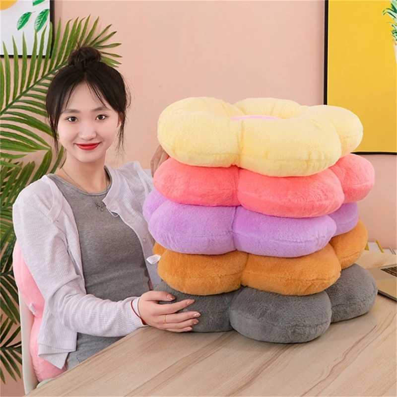 Flower Plush Throw Pillow Soft Plant Flower Chair Cushion Living Bedroom Home Decorative Pillows Sofa Cushions Girl Gifts D260317