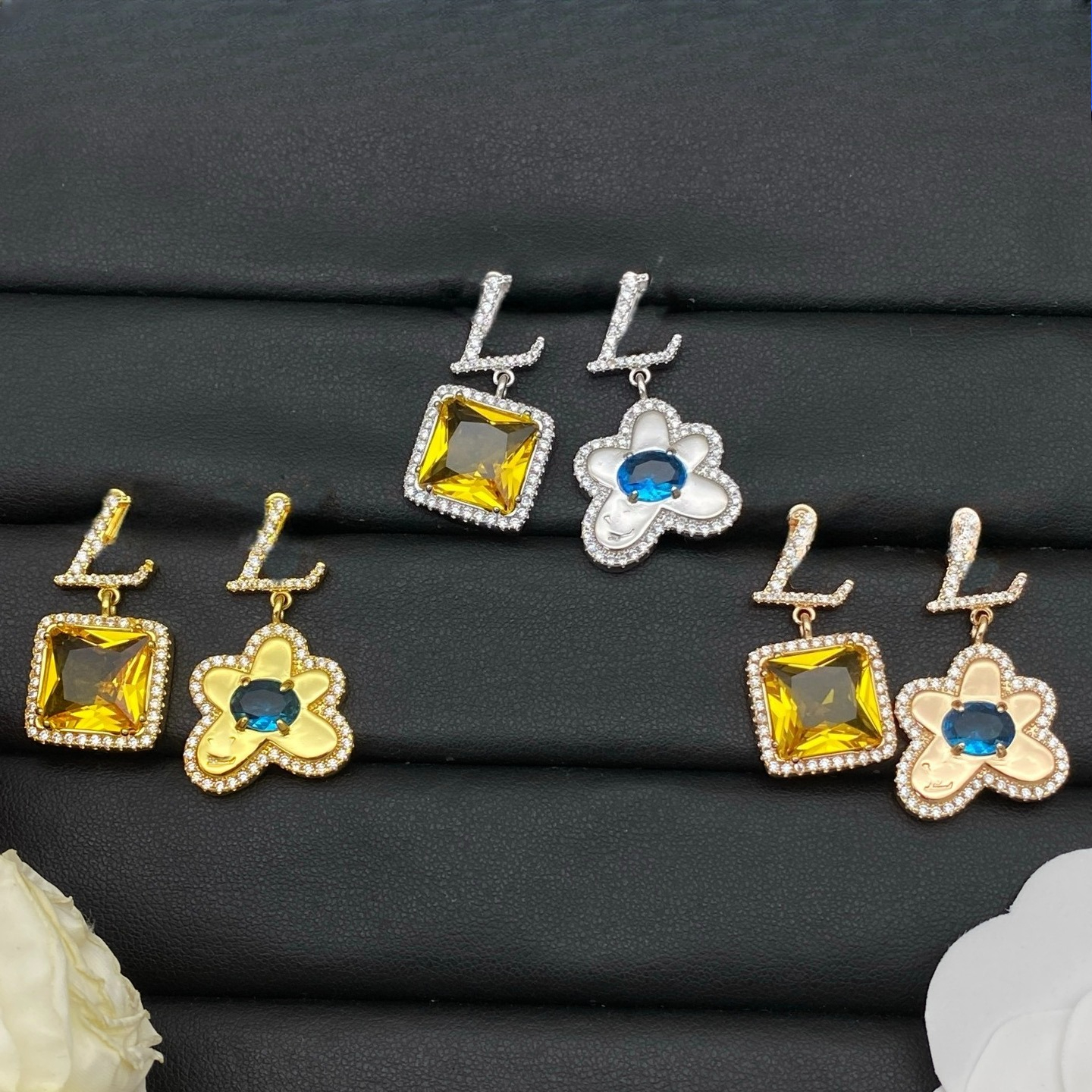 Designer Earrings Gold Plated Stud Earring Luxury Earrings Fashion Jewelry Women Party Wedding Engagement Gift