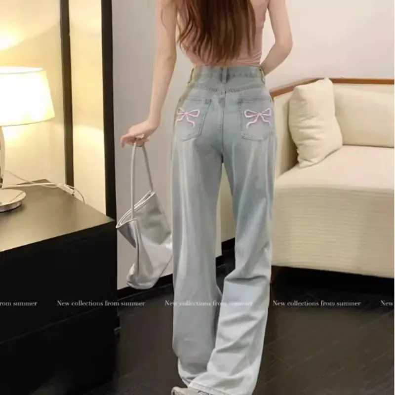 Womens Straight Leg Design Slimming Jeans Loose Fit Wide Leg Hong Kong Style Mm Design SensibilityT260317