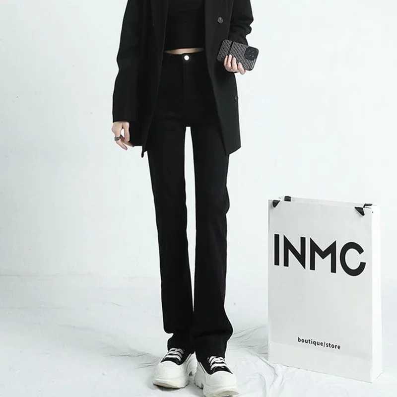 Woman High Waist Vintage Streetwear Wide Leg Jeans Female Designer Straight Leg Pants s Fashion Wild Black Denim Trousers M260317