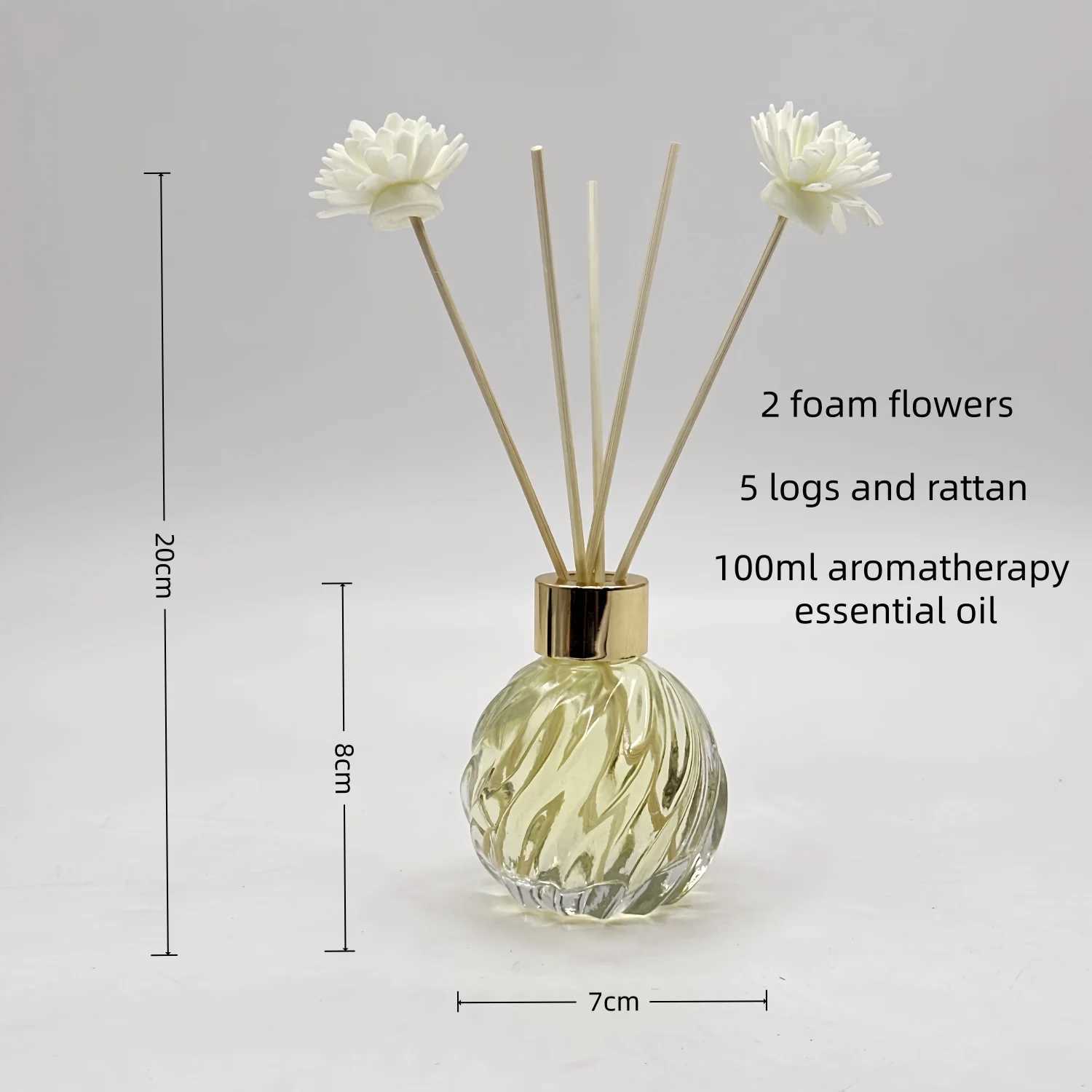 Bottle 100ml PinePatternedR oundG lassB ottlew ithR attana ndF oamF lowersB eautifulH omeD ecorationF ragranceD iffuserf orB edrooma ndL iving D260317