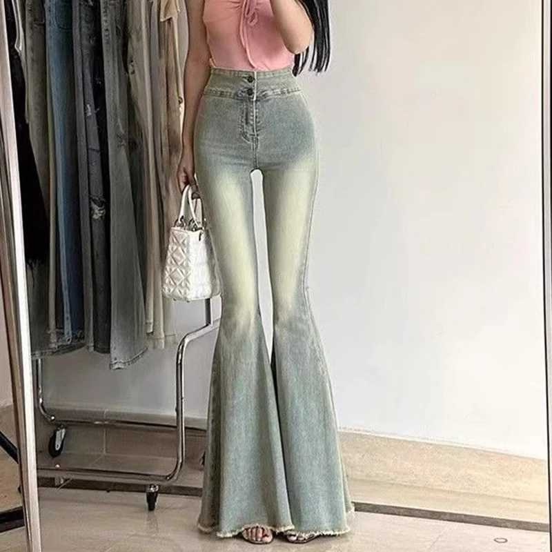 Woman New High Waist Streetwear Slim Fit Flare Jeans Female Y2k Clothes Bell Bottom Pants s Gothic Black Blue Denim Trousers M260317