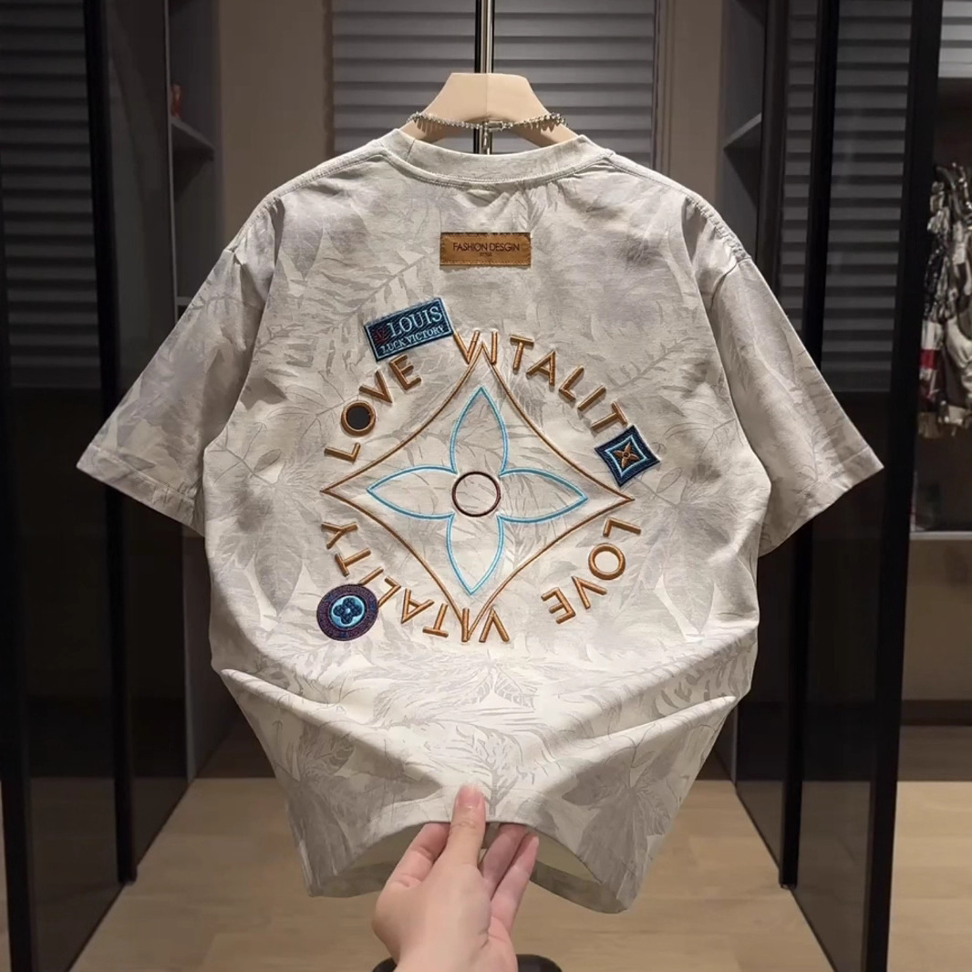 Designer T-shirt Summer New Men's Short Sleeve Designer Hoodie T-shirt Polo With Vintage Floral Embroidery Trendy Versatile Round Neck Half Sleeve Light Luxury Top