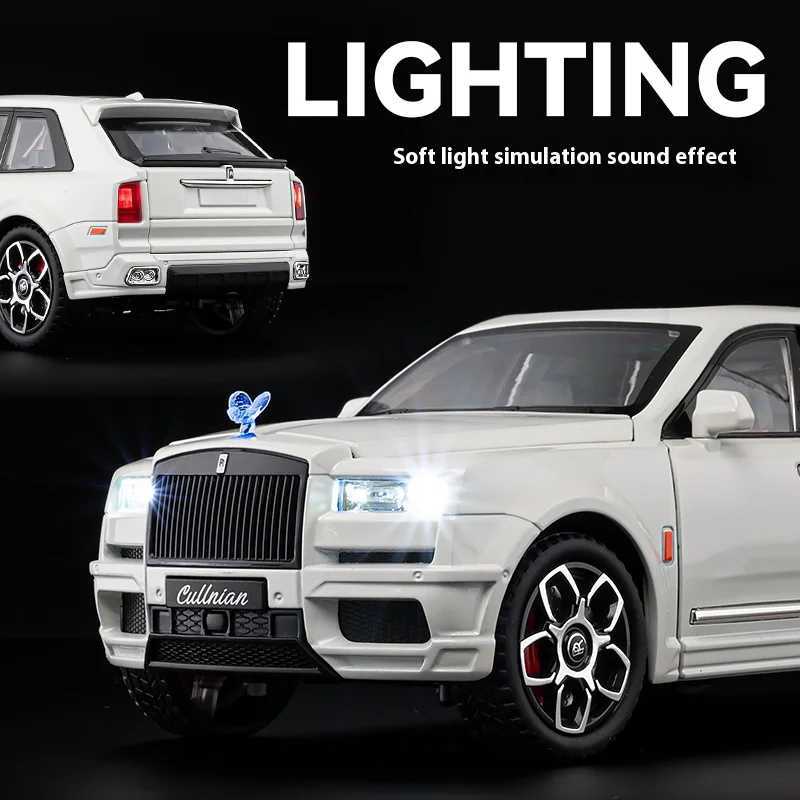 120 Rolls Royce Cullinan Off Road SUV Alloy Diecast Model Car Vehicle Collection Toy For Boy Adult Festival Gift Boyfriend Kid D260317