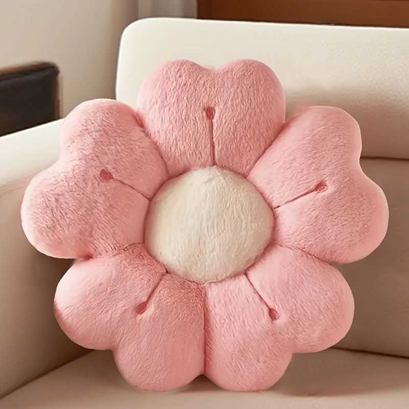 1Pc Soft Plush Daisy Flower Throw Pillow - Cozy Decorative Cushion for Bed Sofa White/Pink Adorable Floral Desig D260317