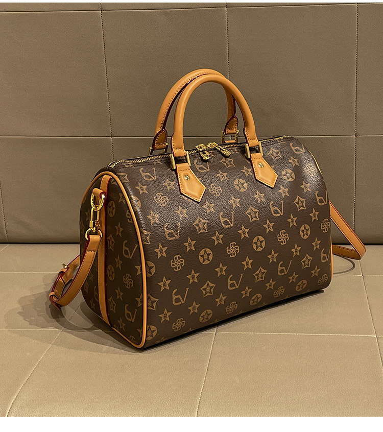 Shoulder bag 2026 new women's bag texture single shoulder diagonal cross bag Boston bag Pillow bag Handheld