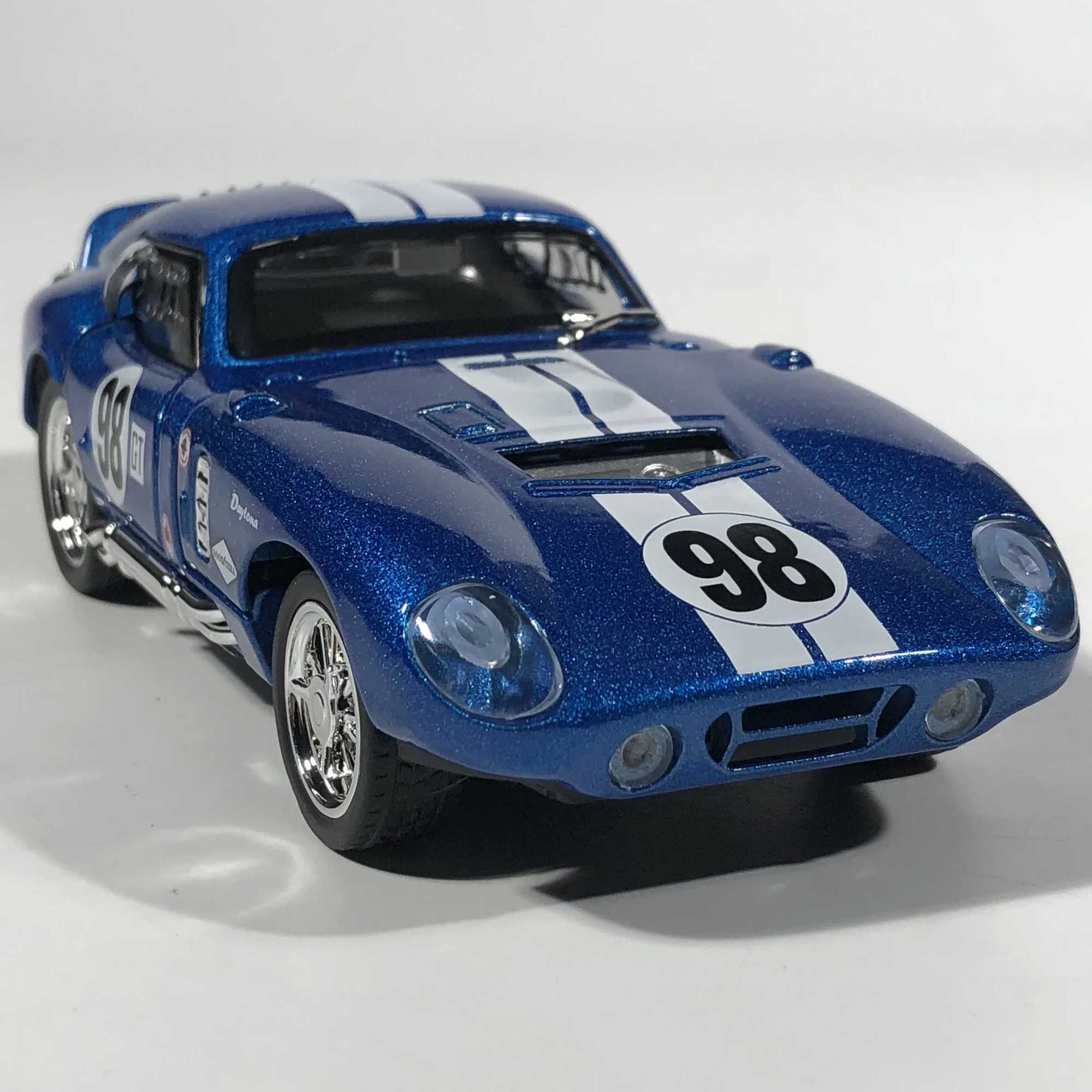 132 1965 Ford Shelby Cobra Daytona Coupe Alloy Metal Diecast Model Car Sound And Light Pull Back collectibles Hobby Decorations D260317