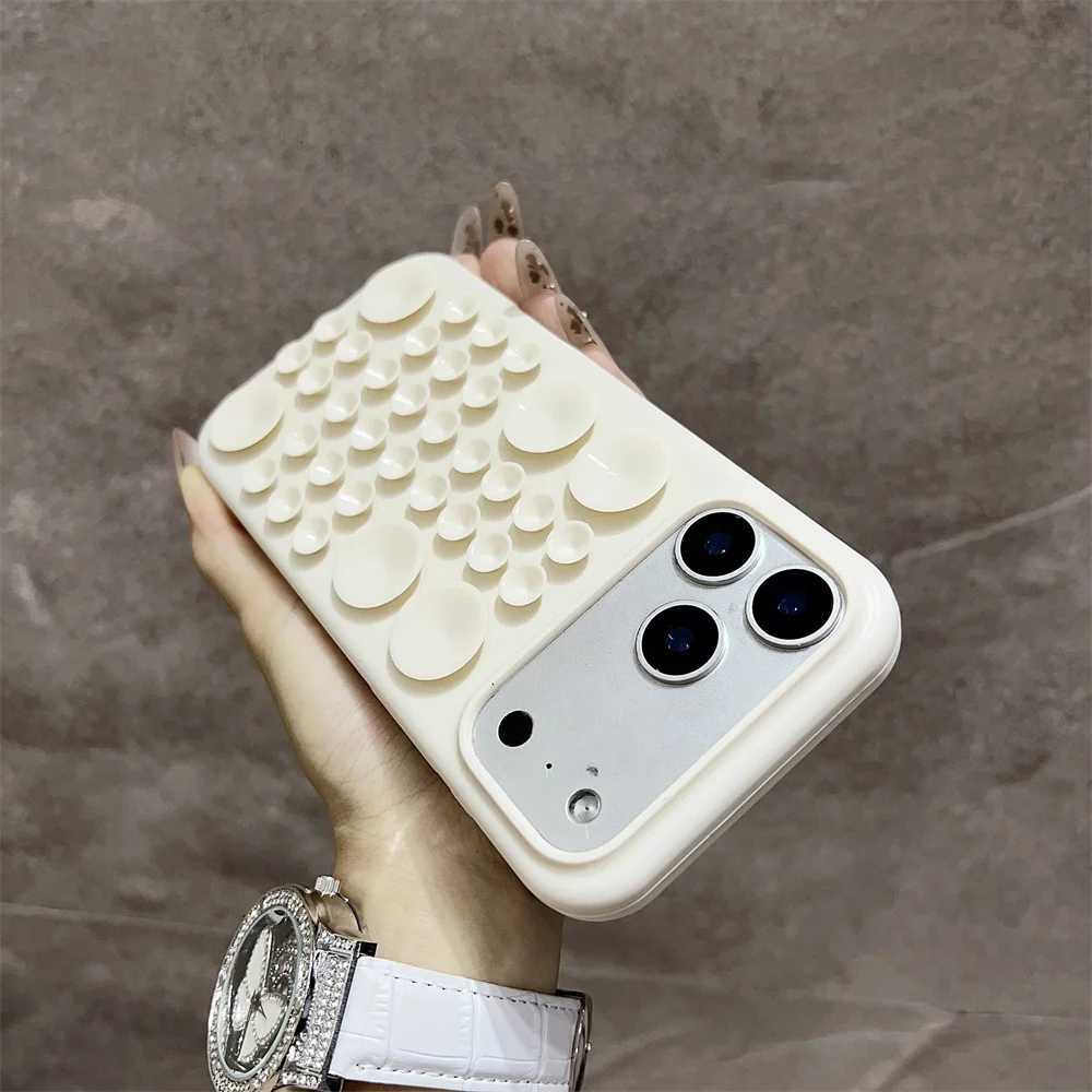 Shockproof Circar Suction Cup Silicone Phone Case for iPhone 17 Pro Max 16Pro 15 14 Air Adsorption Strong Mti Function Cover C260314