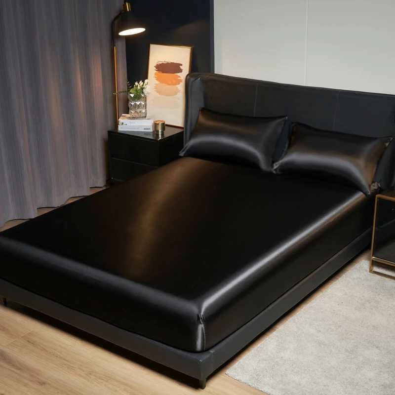 Kuup 100Polyester 3pcs satin surface Bedding Fitted Sheet and pillowcases Set Elastic Band Around Mattress Cover King Bed Cover D260317