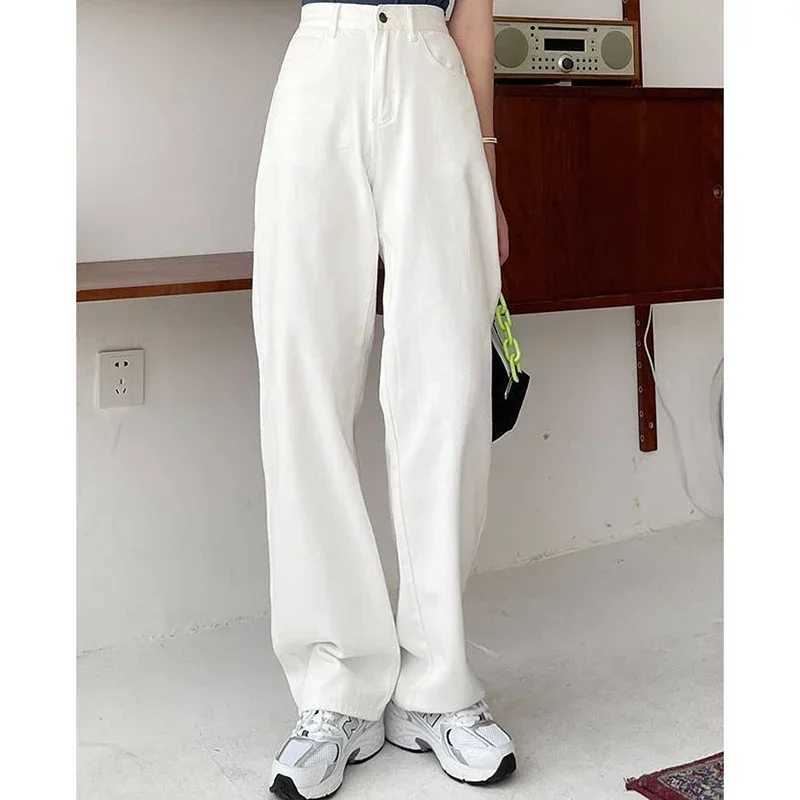 Woman High Waist Vintage Punk Wide Leg Jeans Female Wild Streetwear Straight Leg Pants s Fashion Beige Black Denim Trousers M260317