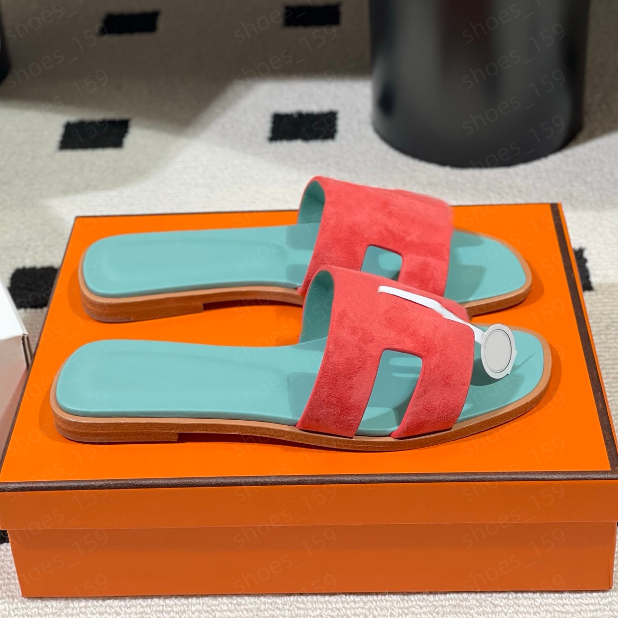 Designer Sandals Women's Sandals Slippers Fashion Floral Slippers Leather Flats slides Sandals full leather outsole Beach lightweight Shoes Bottoms H Slippers