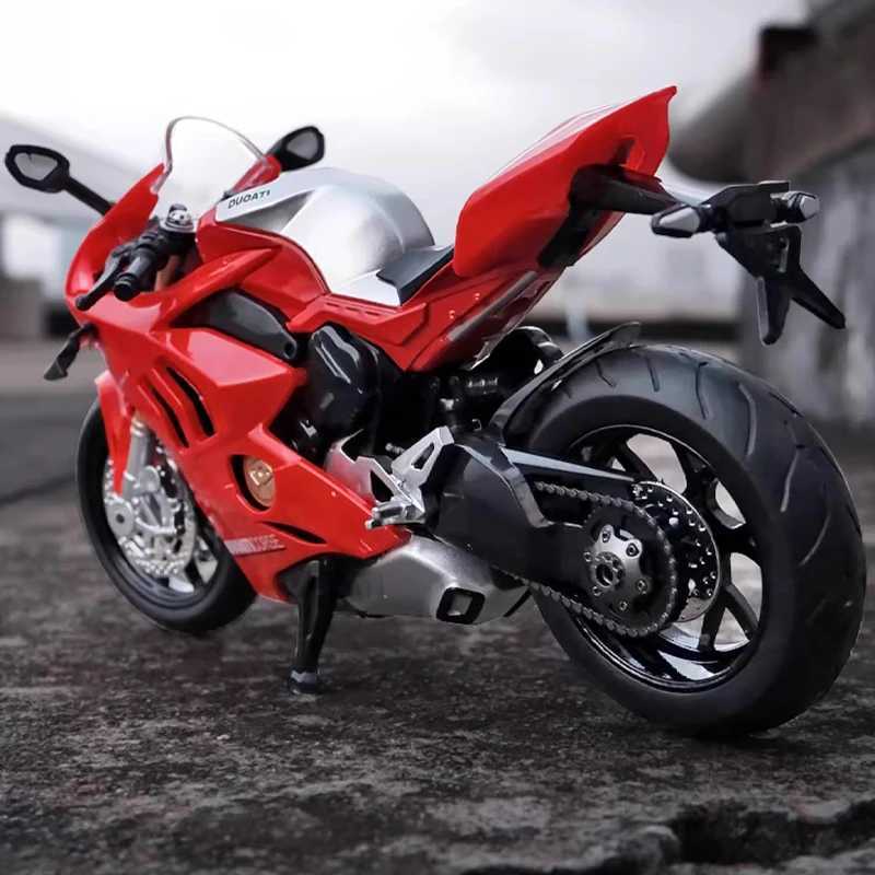 112 Ducati Panigale V4S Model Alloy Motorcycle Diecast Computer Desktop Ornaments Trendy Display Gift for Friend Kids Toys D260317