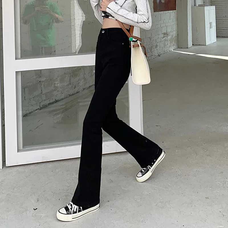 2026 Lady High Waist Thin Bell Bottom Jeans s Classic Fashion Denim Pants Hot Sale Female Solid Casual Trousers M260317