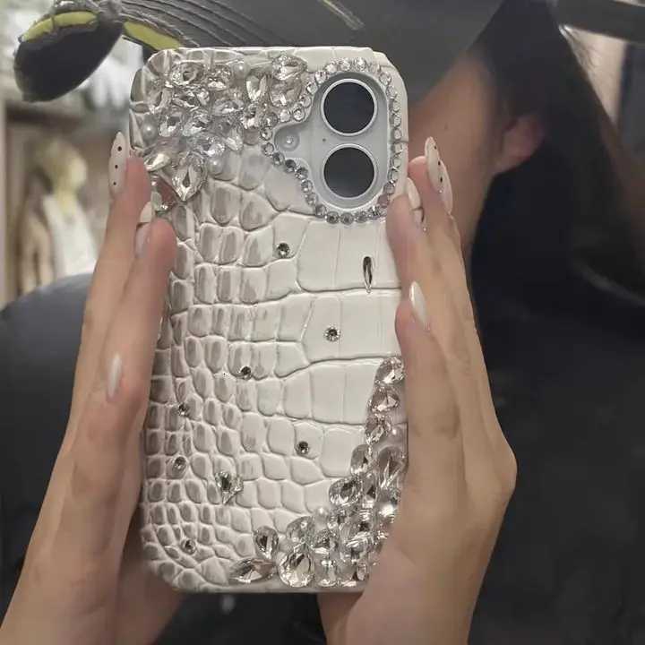 Luxury Glitter crocodile texture rhinestone For iphone 13 14 15 16 pro max 17 air case leather wan Anti-drop protective cover C260314