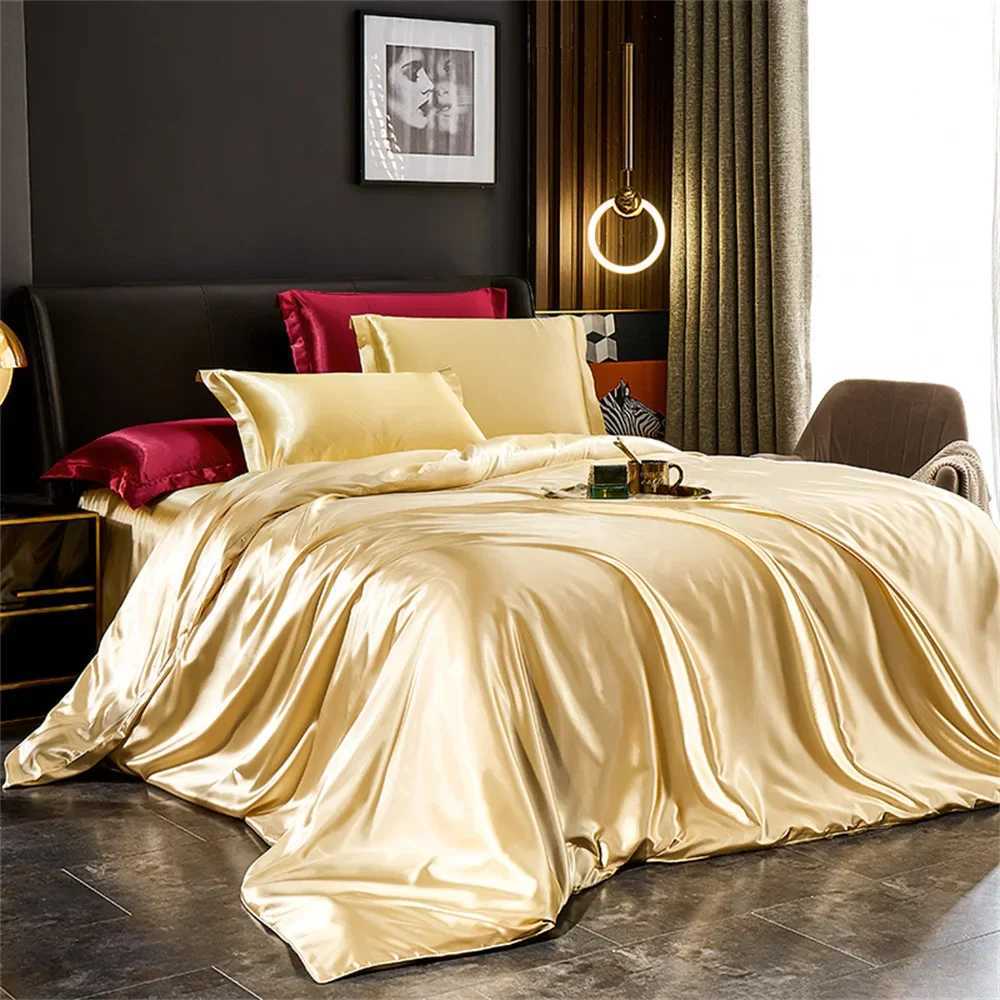 Solid Silk Bedding Set with Duvet Cover Bed Sheet Pillowcases Luxury Satin Single Double Bedsheet King Queen Twin Size D2603171
