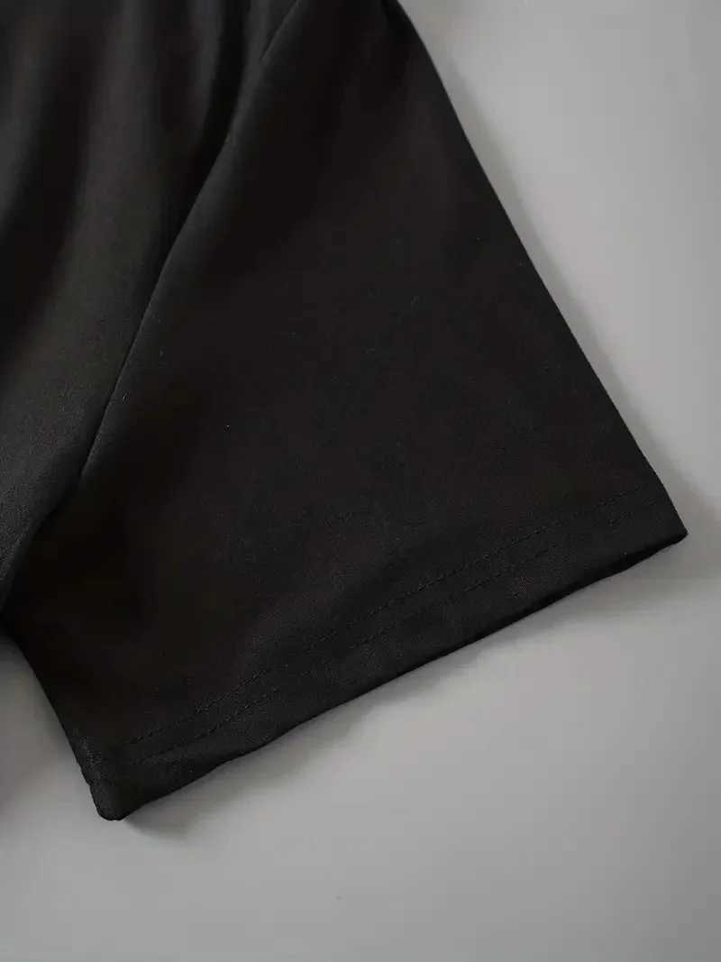 Phrase Geometric Vibrant Round Spring Summer Vacation Wear Womens Casual Short SLeeve T-Shirt with Italian M260317