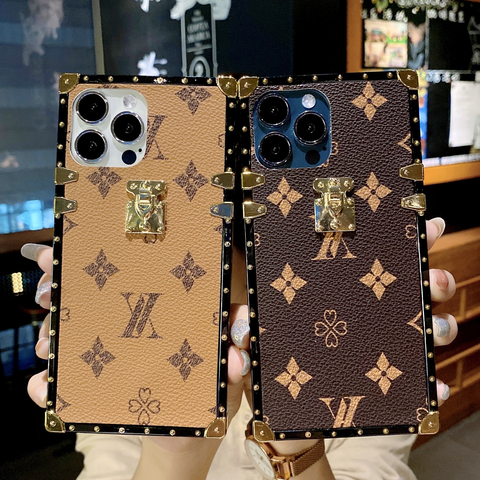 Phone Case Foreign Trade Suitable For iPhone 17 Square Trendy Apple 15 Samsung S25u Classic Fashion Brand Leather Texture
