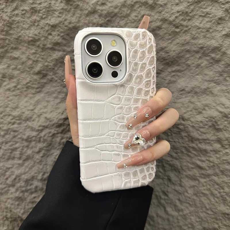 For iPhone 17 Pro Max 16 E 13 14 Plus 11 12 15 Pro Max XR X XS Luxury Crocodile Grain Leather Gradient Hard PC Shockproof Case C260314