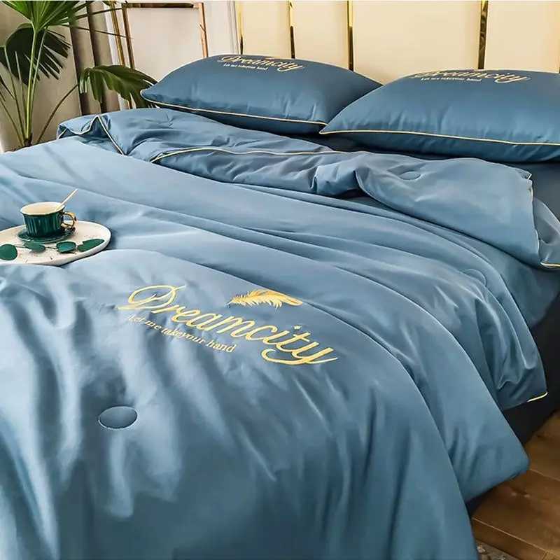 2025 Embroidery Summer Cool Quilt Silky Breathable Queen Quilts Cooling Comforter Bedding Set Ice Rayon Blanket Textile Supplies D260317