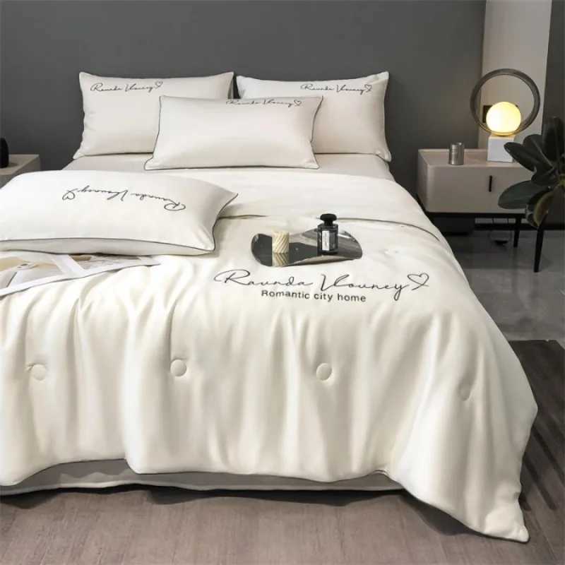 Ice silk air conditioner thin summer 2025 new single person cool feeling silk summer cool blanket four piece set summer quilt D260317