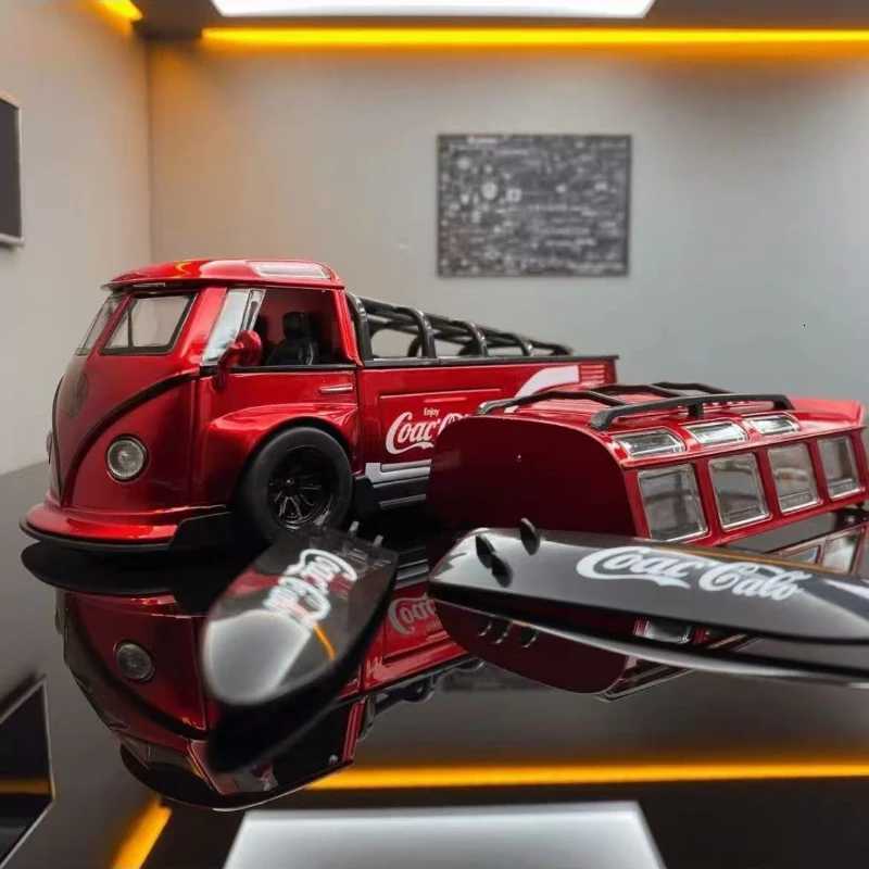 132 T1 Bus Model Sound Light Children Boy Diecast Toy Vehicle Collective Home Decor Metal Miniature Voiture Y260316