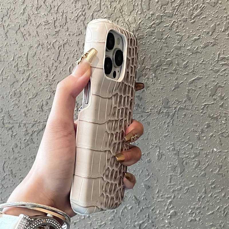 For iPhone 17 Pro Max 16 E 13 14 Plus 11 12 15 Pro Max XR X XS Luxury Crocodile Grain Leather Gradient Hard PC Shockproof Case C260314