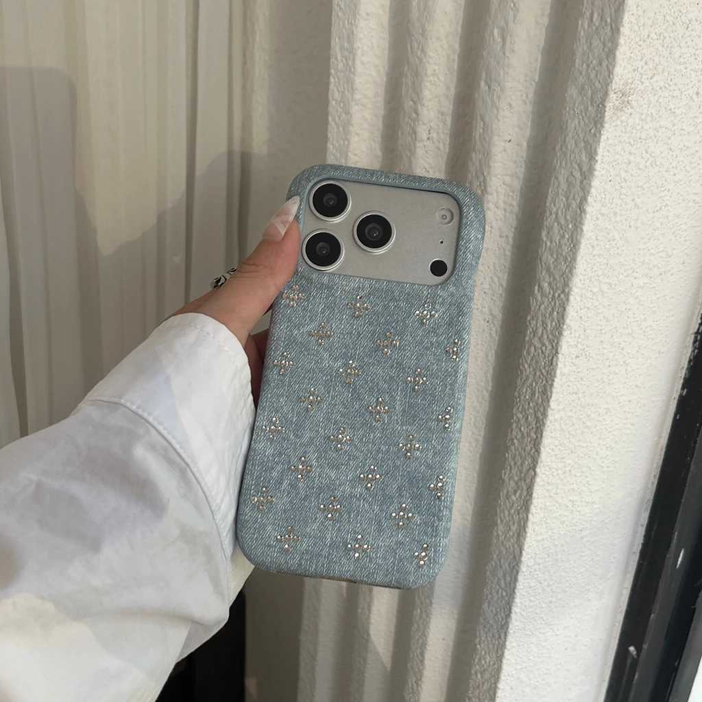 Retro Trendy Cool e Black Denim Texture Rivet Small Flower Shock Proof Phone Cover Case for iPhone 17 16 15 14 Pro Max C260314