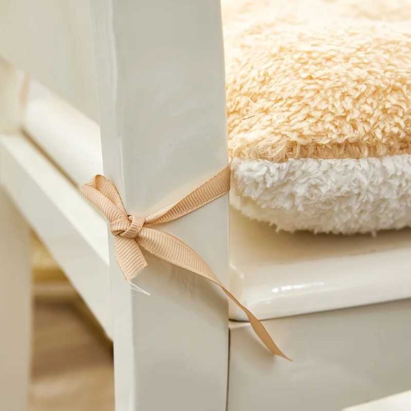 Ultra-Soft Winter Chair Cushion - Thick Double-Sided Plush Seat Pad for Comfortable Office and Home Use Solid Color Machine W D260317