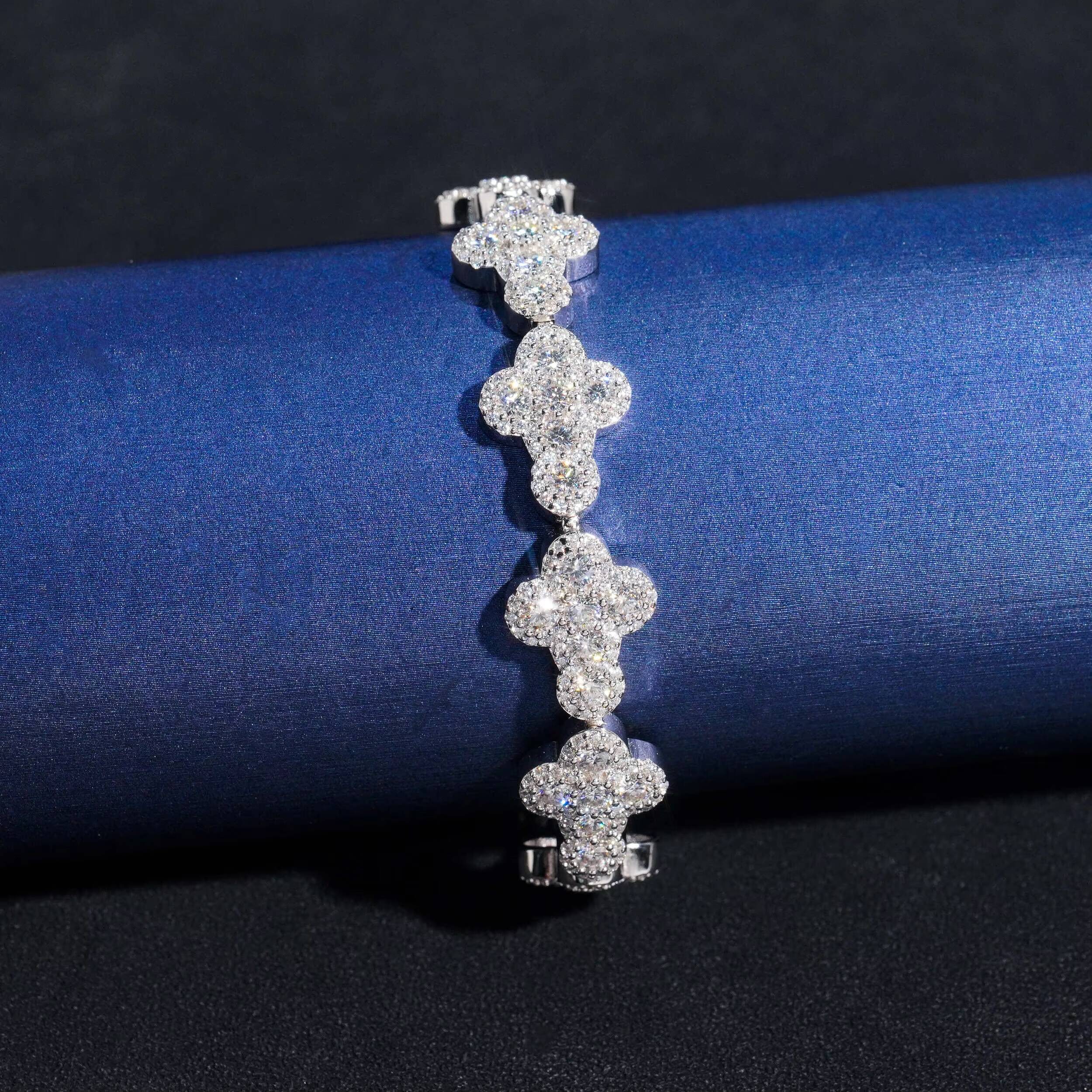 Hot Sale GRA Hip Hop Popular 13mm VVS Diamond 925 Sterling Silver Iced Out Cuban Link Chain Moissanite Cross Bracelet for Men