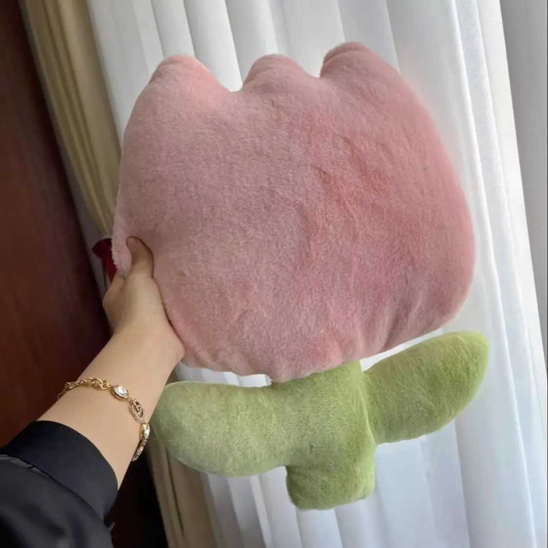 Fashion Tulip Flower Embrace Pillows Nordic Living Room Sofa Cushion Decoration Home Bedside Car Backrest Office Chair Decor D260317