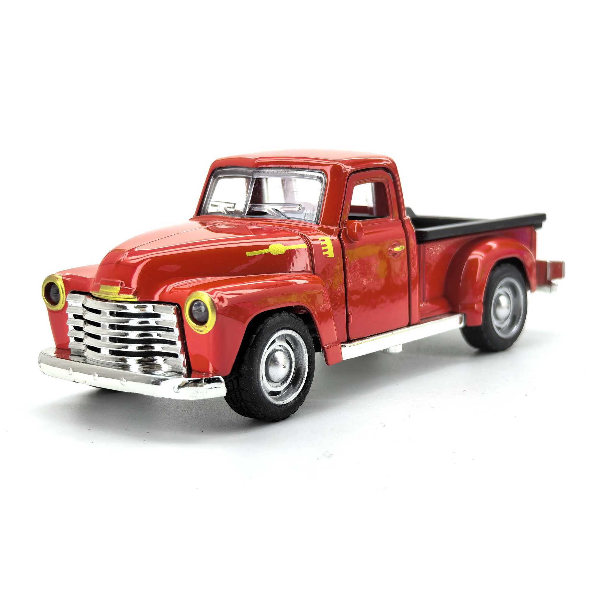 Classic Retro Pickup Alloy Car Model 1/36 Scale Vintage Vehicle Imitation Collectible Toy D260317