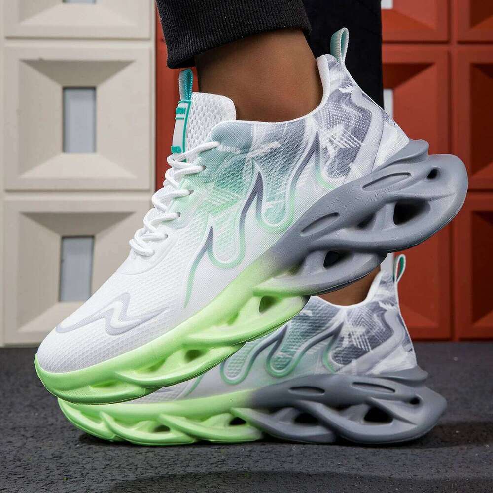 2025 Unisex Running Men Women Lightweight Mesh Breathable Comfortable Flat Soft Tennis Shoes Summer Lace-up Sneakers Man 26Y0317