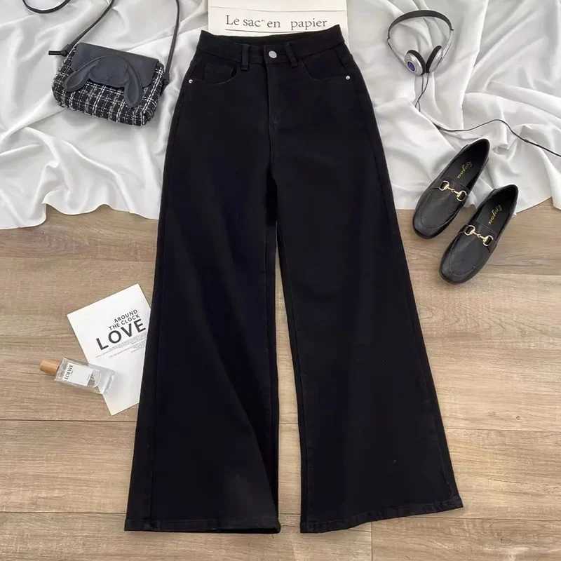 Female Classic Black High Waist Jeans s Ins Fashion Straight Leg Denim Trousers Women Korean Designer Casual Pants M260317