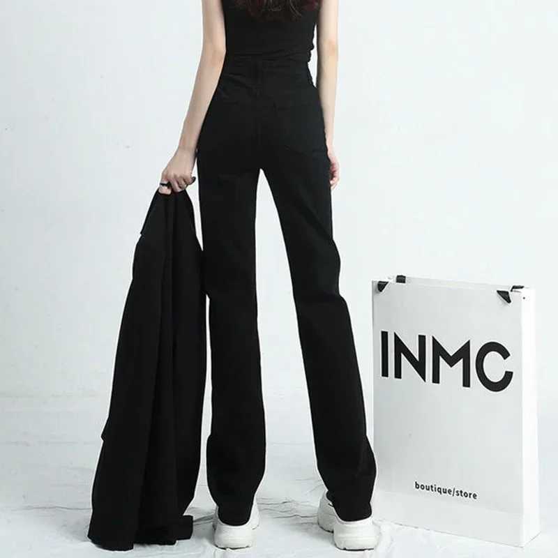 Woman High Waist Vintage Streetwear Wide Leg Jeans Female Designer Straight Leg Pants s Fashion Wild Black Denim Trousers M260317