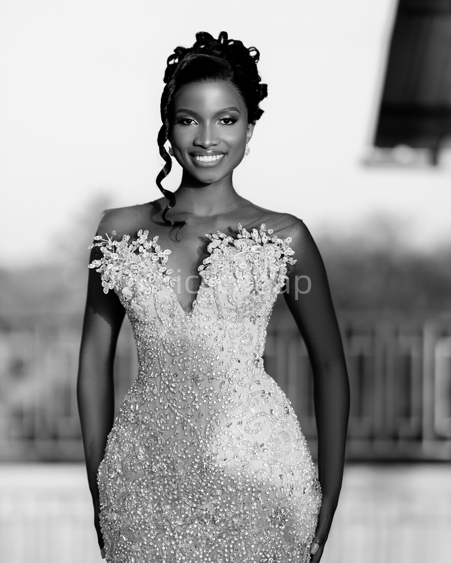 2K26 Pink Prom Dress 2026 Mermaid Prom Dress Crystals Appliques Sheer Neck Sparkly Evening Dresses Birthday Party Formal Receiption Gowns Dresses ZJ07