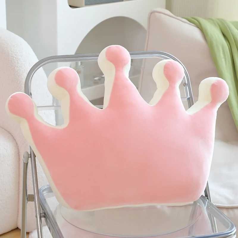 Adult Crown Pillow Sofa Cushion Living Room Bedroom Bedside Bay Window Light Luxury Exquisite Shape Decor Comfort Pillow D260317