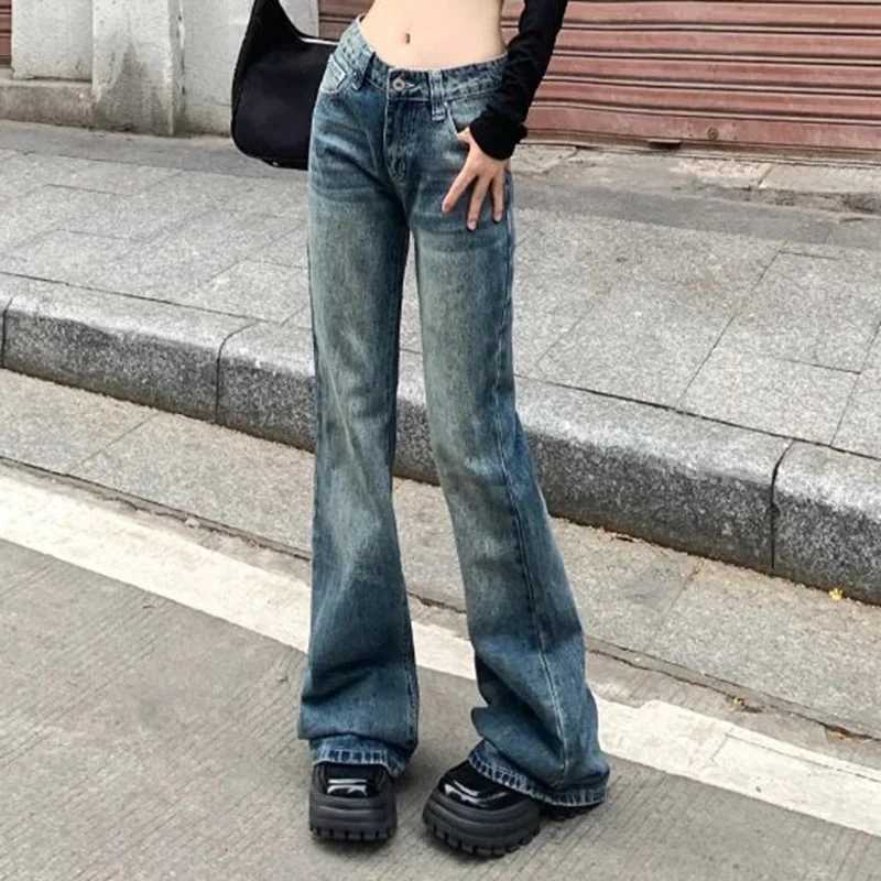 New Lady Slim Fit Thin Jeans Hot Sale Women Straight Leg Denim Pants s Korean Fashion High Waist Casual Trousers M260317