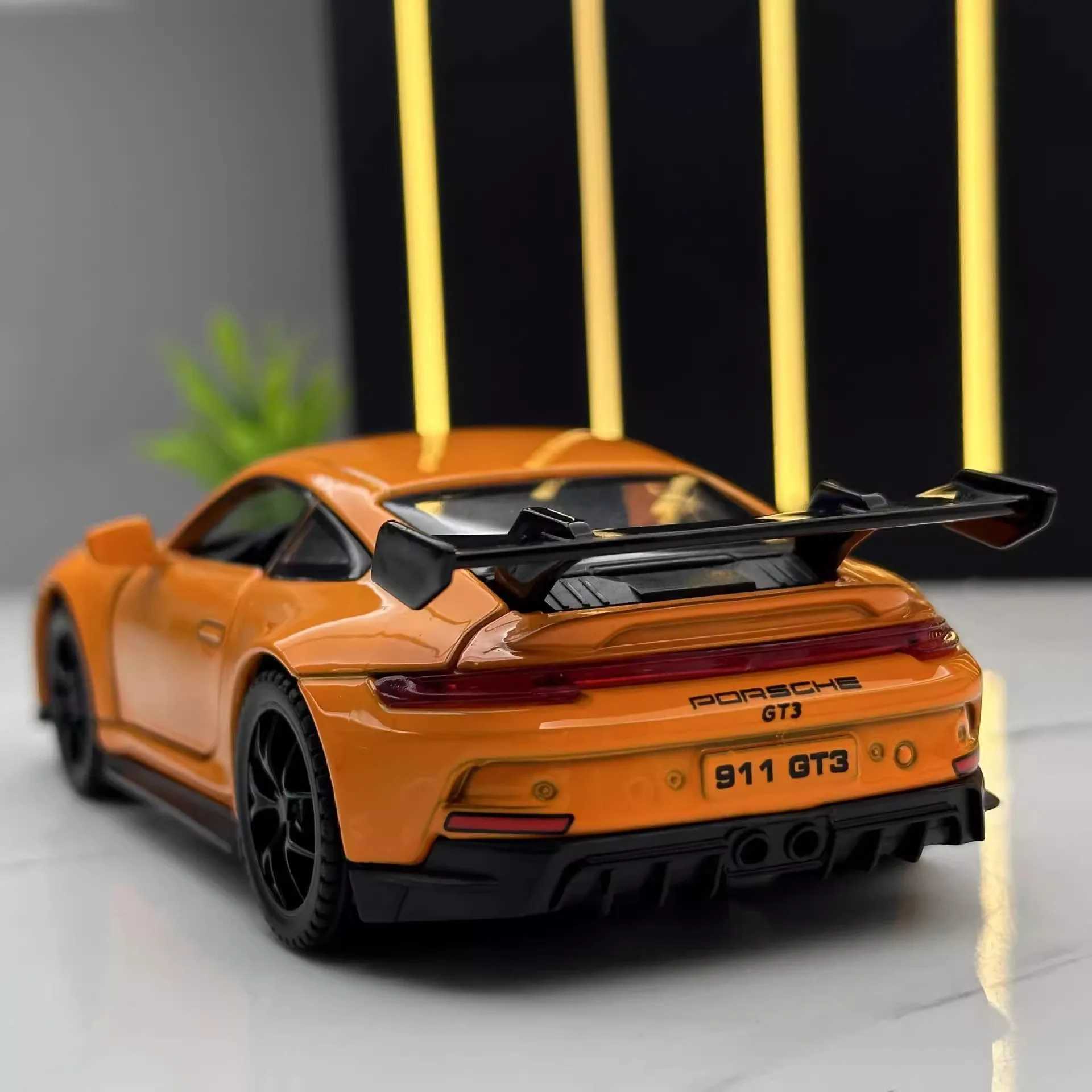132 911 GT3 RS Alloy Sports Car Model Diecast Metal Racing Car Vehicles Model High Simulation Sound Light Children Toy Gift Boy D260317
